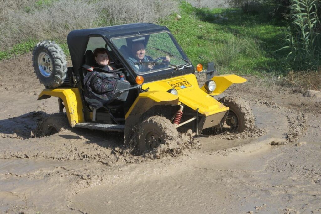 טיולי תום קאר עם מצוק